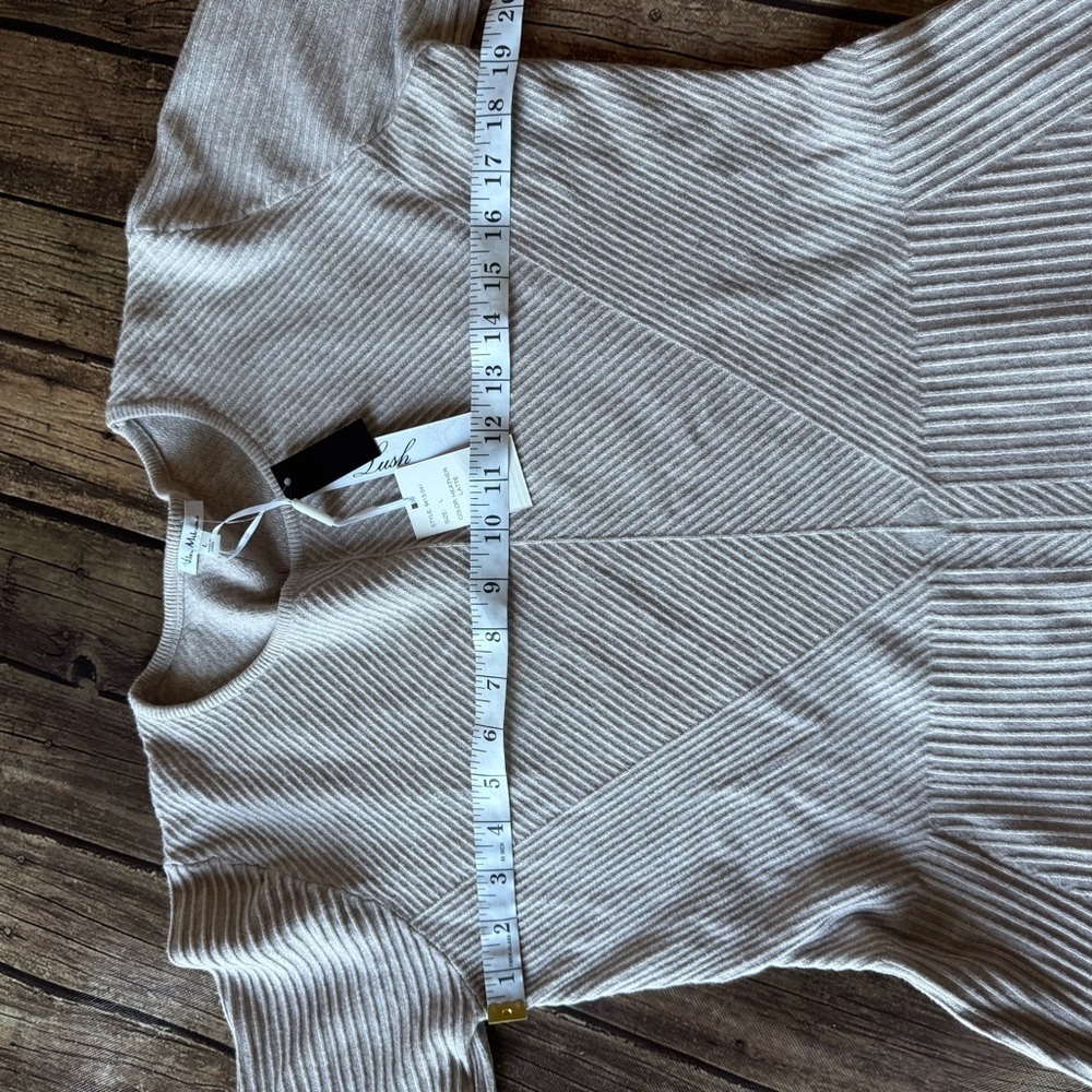 🍁 Villa Milano Ribbed Peplum Sweater | Heather Latte | Size Large | NWT - Picture 2 of 4